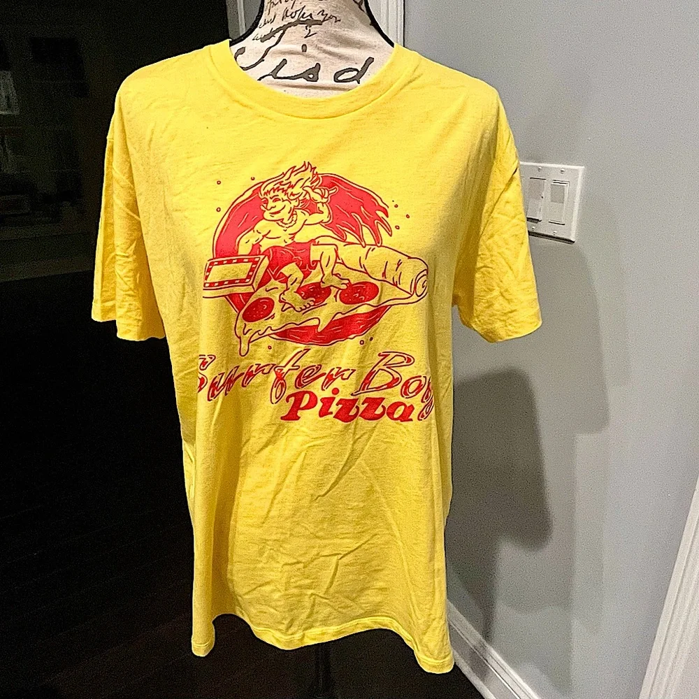 Netflix Stranger Things Surfer Boy Pizza Graphic Tee Shirt - Picture 5 of 16